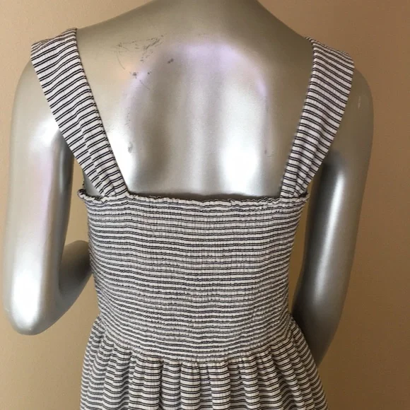 MADEWELL | Texture & Thread Smocked Dress in Stripe - Picture 11 of 16